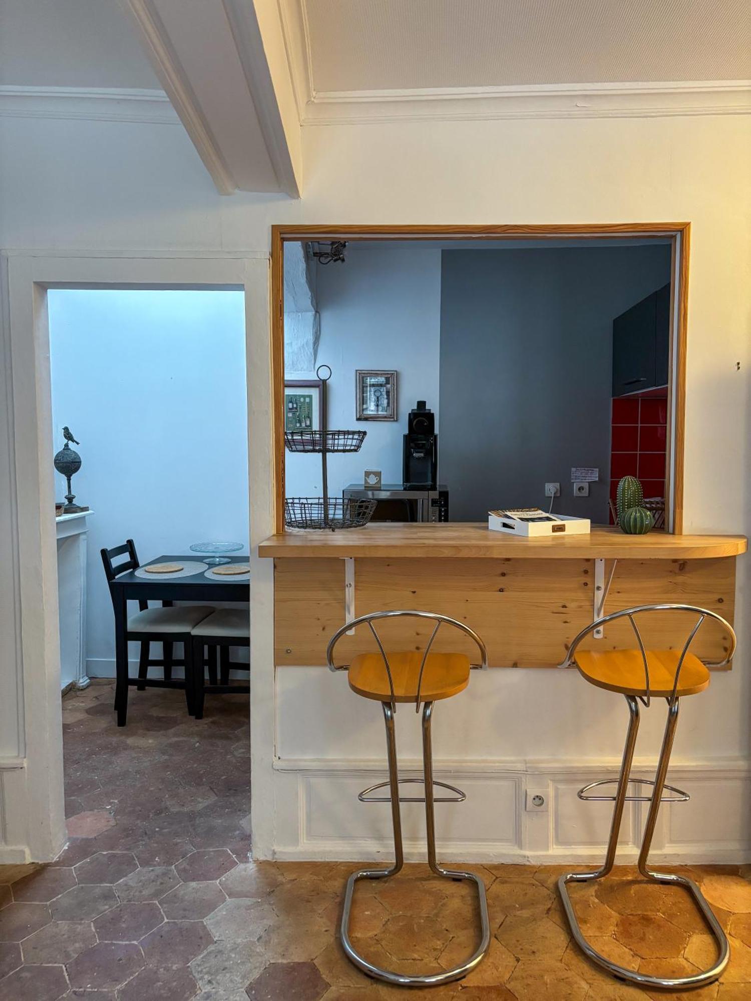 Studio Parvis Cloitre Notre Dame Chartres Esterno foto